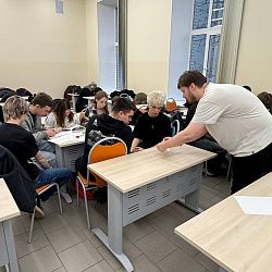 Студенты Института технологий управления приняли участие в деловой игре «Кайдзен: маленькие шаги — большой результат»