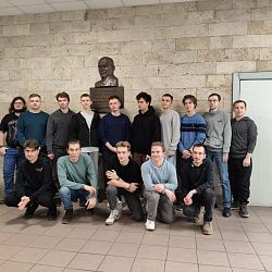 Студенты РТУ МИРЭА познакомились с отечественными микропроцессорами «Эльбрус» на экскурсии в АО «МЦСТ»