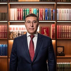 Валерий Фальков поздравил с Днём российского студенчества