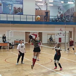 В РТУ МИРЭА прошёл турнир по волейболу среди женских команд