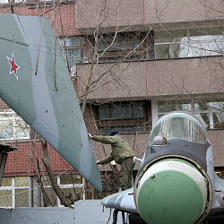 Военный учебный центр при РТУ МИРЭА получил самолёт МИГ-29