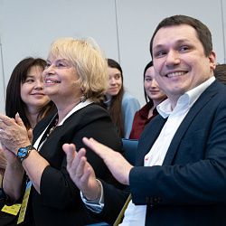 Подведены итоги I Всероссийского IT-марафона «Цифровые инструменты для бизнеса — 2025», проводимого РТУ МИРЭА совместно с фирмой «1С»