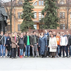 Студенты и сотрудники Университета посетили экскурсию по местам боевой славы в районе города Звенигород.