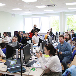 В РТУ МИРЭА состоялся мастер-класс «Скетчинг игровых персонажей и локаций» от Института информационных технологий и VK Education