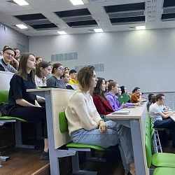 Состоялась встреча группы компаний «Р-ФАРМ» со студентами ИТХТ имени М.В. Ломоносова в рамках цикла встреч с партёрами «Химия успеха»