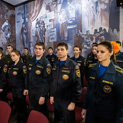 2 апреля в Центральном Музее Великой Отечественной войны состоялись съемки документального фильма, приуроченного к празднованию 70-летия Победы и 25-летия со дня основания МЧС России, с участием Дмитрия Ивановича Михайлика.