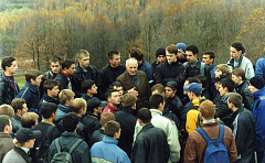 В.И. Острейко на экскурсии со студентами.