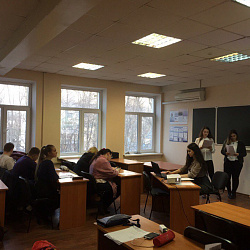 В университете состоялось очередное заседание кружка «Креативная экономика»