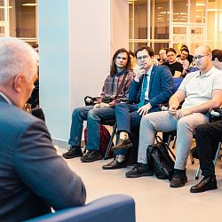 Состоялась открытая встреча студентов целевого набора в интересах РТУ МИРЭА с ректором университета