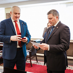 РТУ МИРЭА совместно с Комитетом Государственной Думы по экологии и фондом «Компас» запустили студенческий экспедиционный корпус «Команда Арктики»