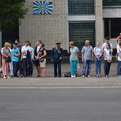 Студенты, проходящие учебные сборы в Тамбове, приняли военную присягу в присутствии ректора университета