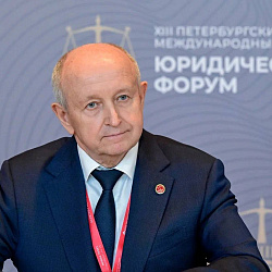 РТУ МИРЭА и Минюст РФ подписали соглашение о сотрудничестве на полях ПМЮФ25