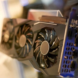 Эксперт РТУ МИРЭА предупредил о рисках из-за рекордных продаж видеокарт