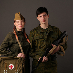 Герои нашего времени – студенты МИРЭА приняли участие в фотосъемке в образах военнослужащих 