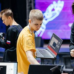 Студент ИПТИП РТУ МИРЭА с командой занял второе место на Всероссийском форуме «Область будущего» 