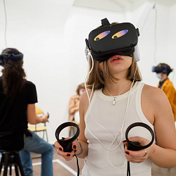 РТУ МИРЭА обеспечил проведение крупнейшей международной выставки VR контента Venice VR Expanded в Москве