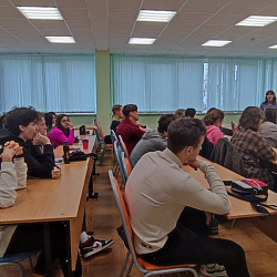 На кафедре экономики состоялся мастер-класс «Управление финансами компании в нестабильной среде»