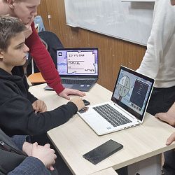 Кафедра экономики РТУ МИРЭА презентовала новый программный продукт «Экономический биатлон»