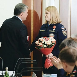 Ректор Университета С. А. Кудж встретился с заместителем Председателя Совета Федерации Российской Федерации, Президентом Российского союза спасателей, Ю.Л. Воробьёвым на чествовании добровольцев-спасателей молодёжного крыла РОССОЮЗСПАСа