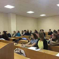 Состоялось заседание круглого стола «Изучаем проблему: Дауншифтинг»