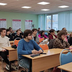 На кафедре экономики состоялся мастер-класс «Управление финансами компании в нестабильной среде»