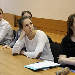 17 марта в Университете состоялось очередное заседание кружка «Креативная экономика»