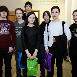 В Университете прошло соревнование для студентов и школьников «Кибер-биатлон»