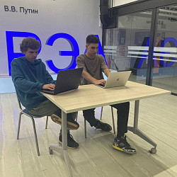 Студенты кафедры индустриального программирования ИПТИП вышли в топ в нескольких хакатонах 