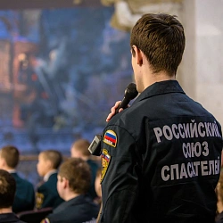 2 апреля в Центральном Музее Великой Отечественной войны состоялись съемки документального фильма, приуроченного к празднованию 70-летия Победы и 25-летия со дня основания МЧС России, с участием Дмитрия Ивановича Михайлика.