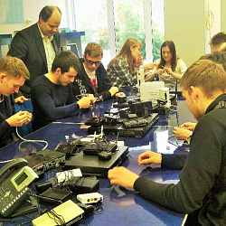 Сотрудники «Ростелекома» провели серию мастер-классов для студентов ИРТС
