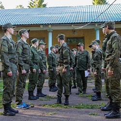Стартовал проект «Лето в спецназе»