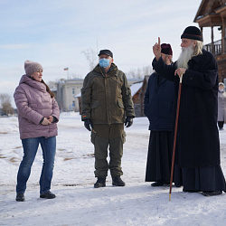 Добровольцы РТУ МИРЭА стали участниками освящения нового дома Агафьи Лыковой