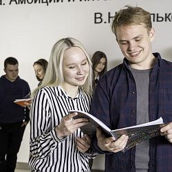 В РТУ МИРЭА состоялся финал хакатона по предиктивной аналитике «Промышленные инновации: стекло+AI»  