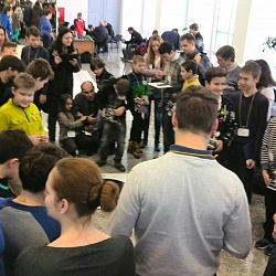 Студенты Колледжа при Университете приняли участие в зимних соревнованиях клуба спортивной робототехники МФТИ.