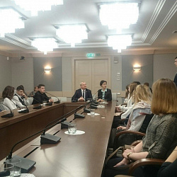 Студенты университета посетили Московскую городскую Думу