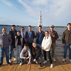 Студенты СНО «Спектр» Института радиоэлектроники и информатики посетили Калязинскую радиоастрономическую обсерваторию