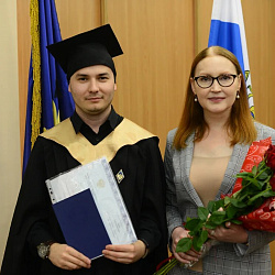 Состоялось торжественное вручение дипломов выпускникам Института международного образования