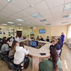 Студентка ИТХТ имени М.В. Ломоносова провела мероприятия для школьников и студентов в стенах Шуйского филиала ИвГУ