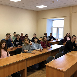 В Институте экономики и права прошёл мастер-класс по трудоустройству для будущих юристов