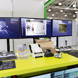 Сотрудники Института информационных технологий посетили выставку ExpoElectronica 2024