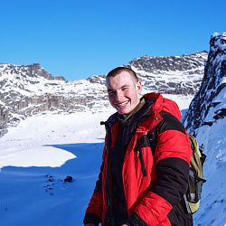 Участники «Команды Арктики» завершили зимнюю экспедицию в природный парк «Ергаки»