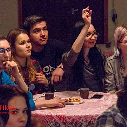 В холле культурно-досугового центра кампуса МИТХТ прошел «Вечер хорошего настроения»