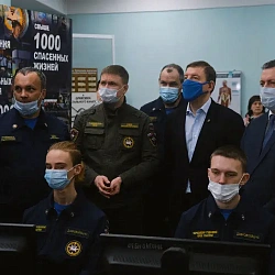 Андрей Турчак и Игорь Кобзев встретились с добровольцами ВСКС в Иркутске