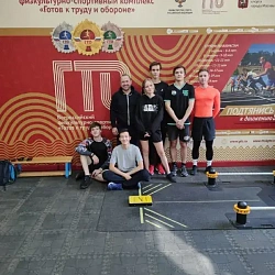 Студенты РТУ МИРЭА выполнили нормативы Всероссийского физкультурно-спортивного комплекса «Готов к труду и обороне»