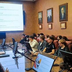 Студенты Института технологий управления приняли участие в гостевой встрече с руководителем BPM/CRM-практики ГК Naumen