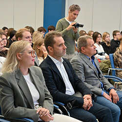 В МИРЭА — Российском технологическом университете состоялось торжественное открытие нового сезона проекта «Обучение служением»
