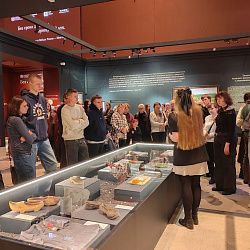 Погружение в историю: студенты Института технологий управления изучили подлинные документы Победы на уникальной выставке в Манеже