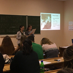 Состоялось заседание круглого стола «Изучаем проблему: Дауншифтинг»