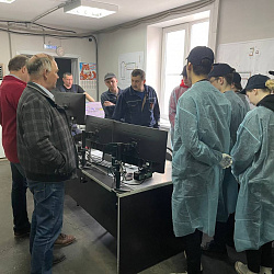 Студенты Института технологий управления посетили стекольный завод «Красное Эхо» во Владимирской области