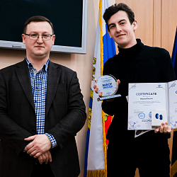 Вручены сертификаты об окончании треков «Искусственный интеллект» и «Интернет вещей» IT Академии Samsung в РТУ МИРЭА